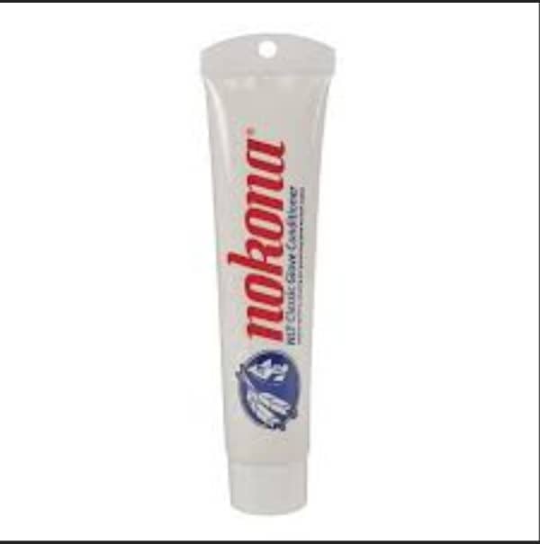 Best Baseball Glove Conditioners Top 8 Reviews, Tips, & More